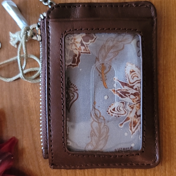 HOBO Kai Leather Card Holder - Picture 11 of 11